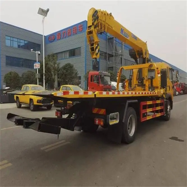 滦平县附近小随车吊出租电话，轻松解决搬运烦恼